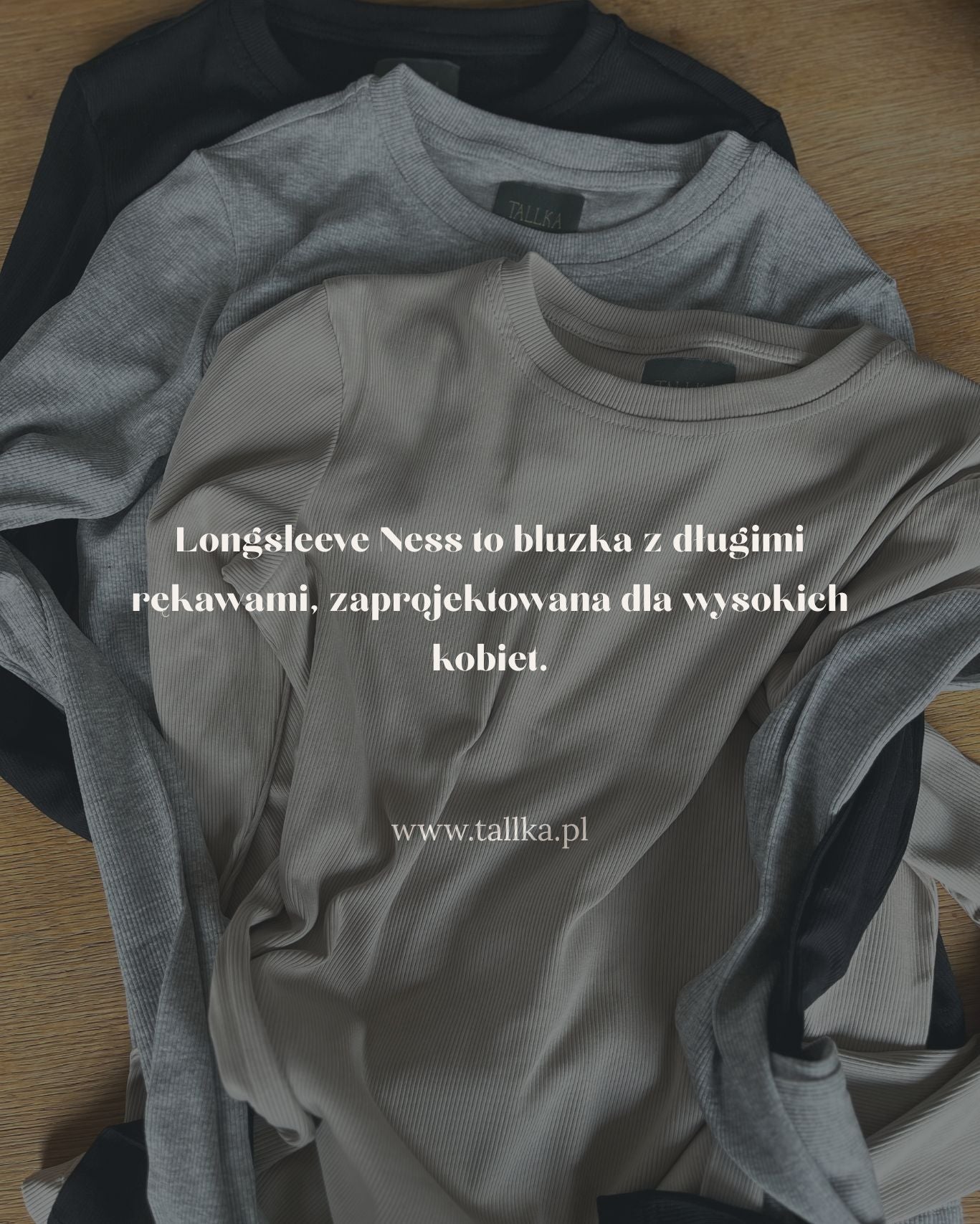 Longsleeve Ness – baza w szafie wysokiej kobiety