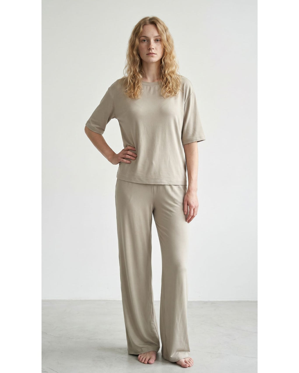 Bluzka Comfy Matcha z modalu